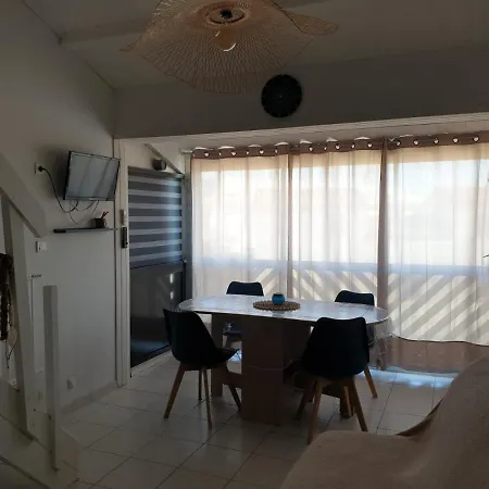 T2 Place Parking Wifi Gratuit Appartement Port-la-Nouvelle